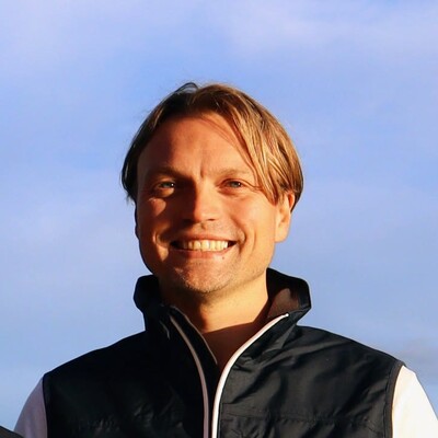 Simon, host at Oslo Sea Experience